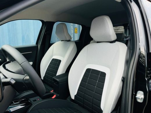 Citroën C3 1.2 Hybrid 110pk Max 8 Jaar garantie | Achteruitrijcamera | Cruise control | Airco | Apple carpla... ActivLease financial lease