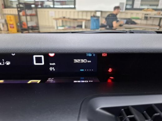 Citroën C3 1.2 Turbo 100pk Max Tot 8 Jaar Garantie! | Navigatie | Achteruitrijcamera | Climate Control | Ful... ActivLease financial lease