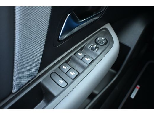 Citroën C4 1.2 Hybrid 145pk Collection 8 Jaar Garantie! | Navigatie | Achteruitrijcamera | Stoelverwarming |... ActivLease financial lease