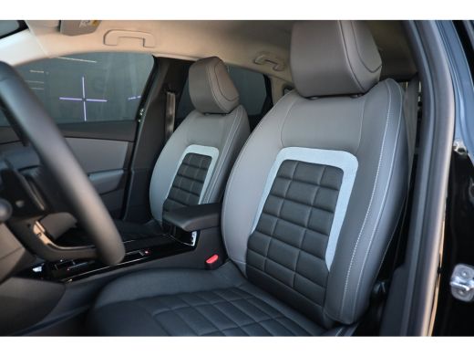 Citroën C4 1.2 Hybrid 145pk Collection 8 Jaar Garantie! | Navigatie | Achteruitrijcamera | Stoelverwarming |... ActivLease financial lease