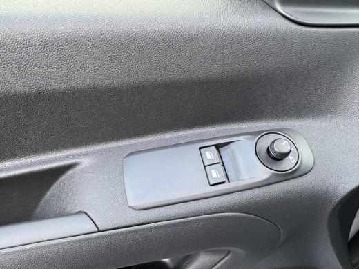 Citroën &euml;-Berlingo Plus M L1 50 kWh VAN: 38.900,- VOOR: 29.877,- UW WKVOORDEEL: 9.023,- | | NIEUWE AUTO 10 KM! | 3-F... ActivLease financial lease