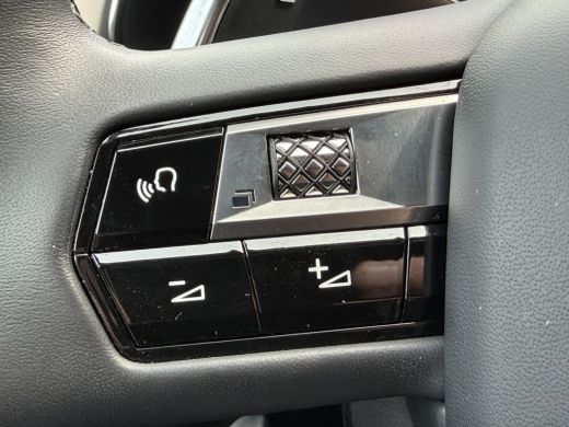 DS DS 7 300pk 4x4 Esprit De Voyage (Leder incl verwarming/koeling/massage/geheugen - Elektrische klep - D... ActivLease financial lease