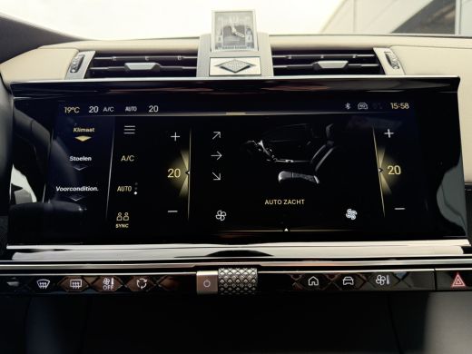 DS DS 7 300pk 4x4 Esprit De Voyage (Leder incl verwarming/koeling/massage/geheugen - Elektrische klep - D... ActivLease financial lease