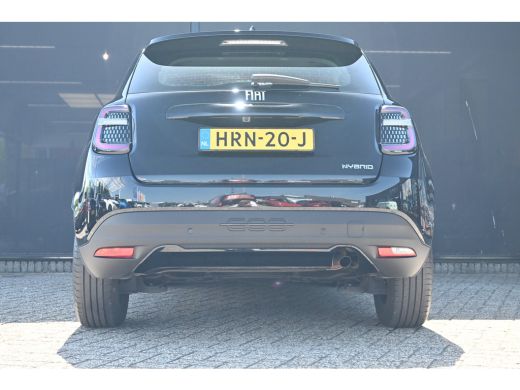 Fiat 600 1.2 Hybrid Urban | Pack Style + Winter + Comfort | Navigatie | Achteruitrijcamera | Stoelverwarmi... ActivLease financial lease