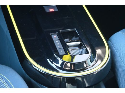 Fiat Grande Panda La Prima 44 kWh Tot 8 Jaar Garantie! 98% SOH | 7,4kW Geintegreerde Lader | Stuur/Stoelverwarming ... ActivLease financial lease