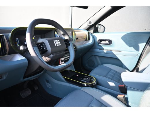 Fiat Grande Panda La Prima 44 kWh Tot 8 Jaar Garantie! 98% SOH | 7,4kW Geintegreerde Lader | Stuur/Stoelverwarming ... ActivLease financial lease