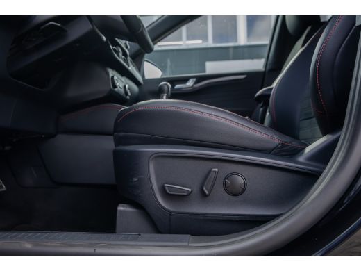 Ford Kuga 1.5 EcoBoost ST-Line X | Trekhaak | Cruise Control | Stoelverwaming Voor/Achter | Stuur/Vooruitve... ActivLease financial lease