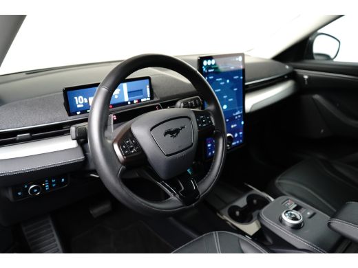 Ford Mustang Mach-E Mach-E RWD 75 kWh | Pano-dak | B&O audio | 360 Camera | Elektr. Klep | Memory Stoel | Leder | Sta... ActivLease financial lease