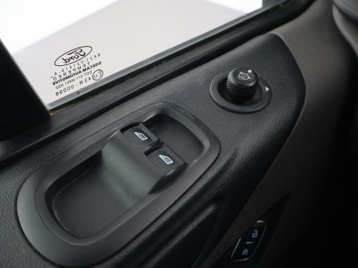 Ford Transit Custom 280 2.0 TDCI 125 PK 3-ZIT EURO6 LIMITED + TREKHAAK | STOELVERW. | CRUISE CONTROL | AIRCO ActivLease financial lease