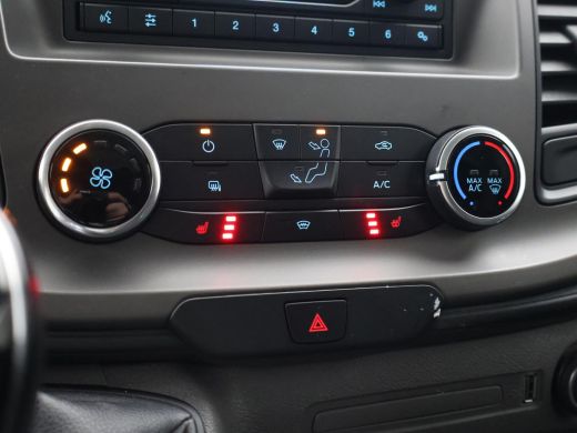 Ford Transit Custom 280 2.0 TDCI 125 PK 3-ZIT EURO6 LIMITED + TREKHAAK | STOELVERW. | CRUISE CONTROL | AIRCO ActivLease financial lease