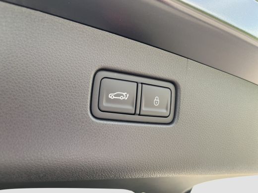 Genesis GV70 84 kWh 490pk AWD First Edition | 360 Camera | Winterpakket | 19" Lichtmetaal | Parkeer Assistent ... ActivLease financial lease