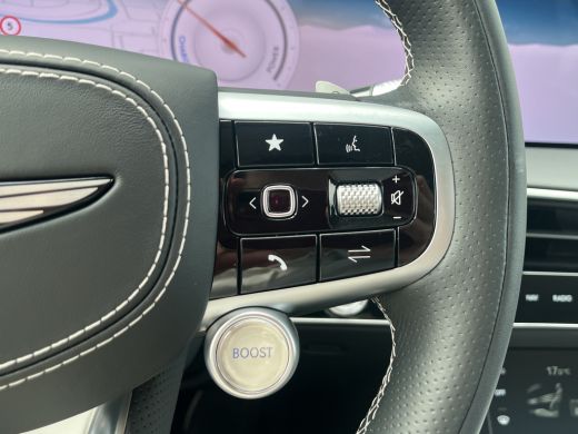 Genesis GV70 84 kWh 490pk AWD First Edition | 360 Camera | Winterpakket | 19" Lichtmetaal | Parkeer Assistent ... ActivLease financial lease