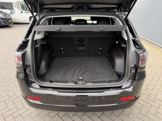 Jeep Compass 1.5T e-Hybrid Summit (Leder incl verwarming/koeling/geheugen - Elektrische Klep - Adaptieve Cruis... ActivLease financial lease
