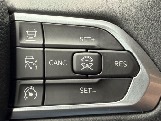 Jeep Compass 1.5T e-Hybrid Summit (Leder incl verwarming/koeling/geheugen - Elektrische Klep - Adaptieve Cruis... ActivLease financial lease
