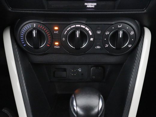 Mazda 2 1.5 SkyActiv-G 90 Centre-Line | Automaat | Carplay | Full LED | Cruise control | Airco | Bluetoot... ActivLease financial lease