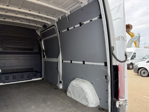 Mercedes-Benz eSprinter 312 55kWh L2H2 Elektrisch 168km WLTP 93.4% (SOH) 80kw Snelladen Climate Control Camera Stoelverwa... ActivLease financial lease