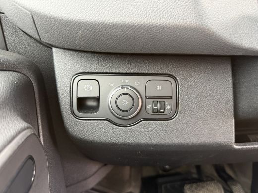 Mercedes-Benz eSprinter 312 55kWh L2H2 Elektrisch 168km WLTP 93.4% (SOH) 80kw Snelladen Climate Control Camera Stoelverwa... ActivLease financial lease