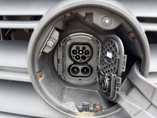 Mercedes-Benz eSprinter 312 55kWh L2H2 Elektrisch 168km WLTP 93.4% (SOH) 80kw Snelladen Climate Control Camera Stoelverwa... ActivLease financial lease
