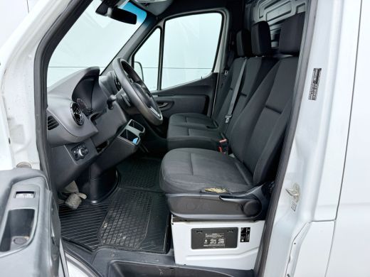 Mercedes-Benz eSprinter 312 55kWh L2H2 Elektrisch 168km WLTP 93.4% (SOH) 80kw Snelladen Climate Control Camera Stoelverwa... ActivLease financial lease