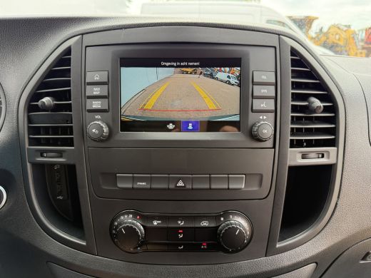 Mercedes-Benz eVito 112 66kWh L2 Elektrisch 96,3% (SOH) 280km WLTP Climate Control Cruise Control Carplay Camera Stoe... ActivLease financial lease