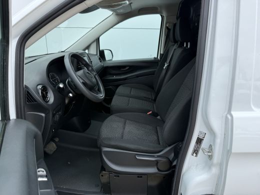 Mercedes-Benz eVito 112 66kWh L2 Elektrisch 96,3% (SOH) 280km WLTP Climate Control Cruise Control Carplay Camera Stoe... ActivLease financial lease