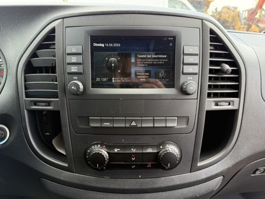 Mercedes-Benz eVito 112 66kWh L2 Elektrisch 97.7% (SOH) 280km WLTP Climate Control Cruise Control Carplay Camera Stoe... ActivLease financial lease