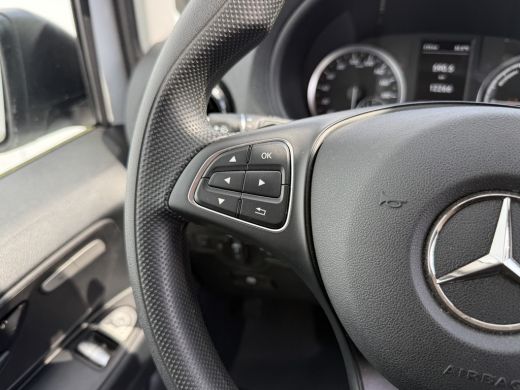 Mercedes-Benz eVito 112 66kWh L2 Elektrisch 97.7% (SOH) 280km WLTP Climate Control Cruise Control Carplay Camera Stoe... ActivLease financial lease