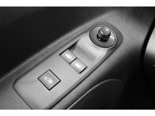 Opel Combo-e 50kWh 8 JAAR GARANTIE | CAMERA | 10" SCHERM + DRAADLOOS CARPLAY | BETIMMERING LAADRUIMTE ActivLease financial lease