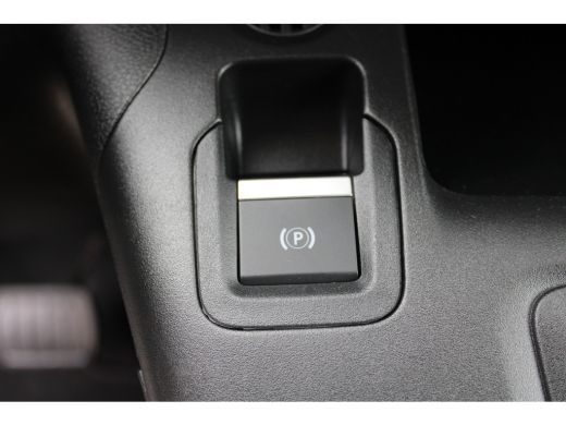 Opel Combo-e 50kWh 8 JAAR GARANTIE | CAMERA | 10" SCHERM + DRAADLOOS CARPLAY | BETIMMERING LAADRUIMTE ActivLease financial lease