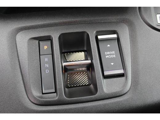 Opel Combo-e 50kWh 8 JAAR GARANTIE | CAMERA | 10" SCHERM + DRAADLOOS CARPLAY | BETIMMERING LAADRUIMTE ActivLease financial lease