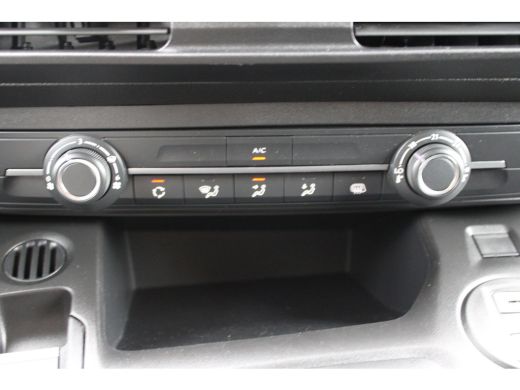 Opel Combo-e 50kWh 8 JAAR GARANTIE | CAMERA | 10" SCHERM + DRAADLOOS CARPLAY | BETIMMERING LAADRUIMTE ActivLease financial lease