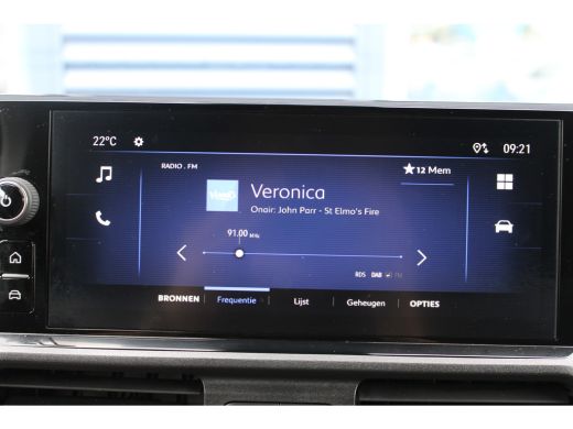 Opel Combo-e 50kWh 8 JAAR GARANTIE | CAMERA | 10" SCHERM + DRAADLOOS CARPLAY | BETIMMERING LAADRUIMTE ActivLease financial lease