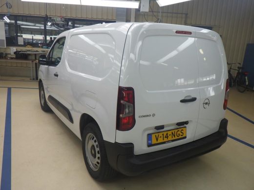 Opel Combo-e 50kWh 8 JAAR GARANTIE | CAMERA | 10" SCHERM + DRAADLOOS CARPLAY | BETIMMERING LAADRUIMTE ActivLease financial lease