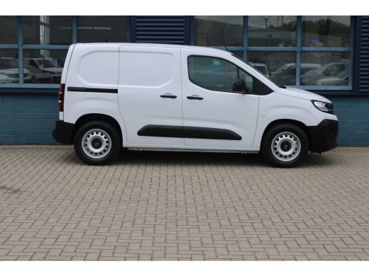 Opel Combo-e 50kWh 8 JAAR GARANTIE | CAMERA | 10" SCHERM + DRAADLOOS CARPLAY | BETIMMERING LAADRUIMTE ActivLease financial lease