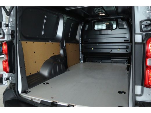 Opel Vivaro 2.0 CDTI 145 L3H1 Innovation AUTOMAAT | Cruise Control | Betimmering | Carplay | Camera | Sensore... ActivLease financial lease