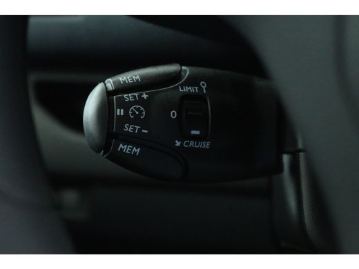 Opel Vivaro 2.0 CDTI 145 L3H1 Innovation AUTOMAAT | Cruise Control | Betimmering | Carplay | Camera | Sensore... ActivLease financial lease