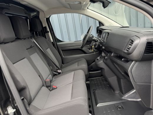 Opel Vivaro 2.0 CDTI 177Pk Automaat L2H1 Innovation | Navi | Camera | 17'' Lm Velgen | Prijs Rijklaar!! ActivLease financial lease