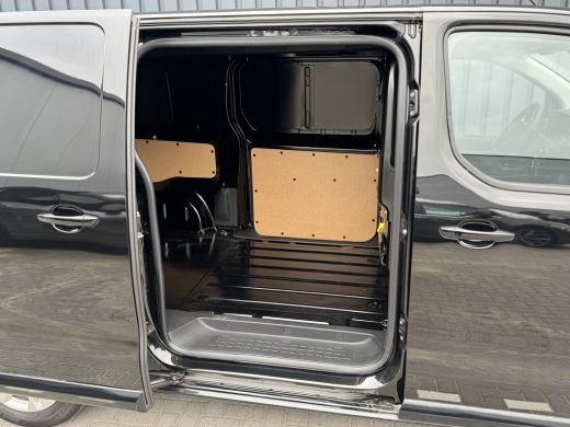 Opel Vivaro 2.0 CDTI 177Pk Automaat L2H1 Innovation | Navi | Camera | 17'' Lm Velgen | Prijs Rijklaar!! ActivLease financial lease