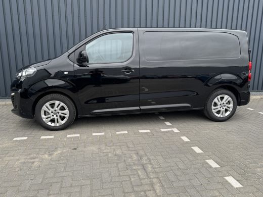Opel Vivaro 2.0 CDTI 177Pk Automaat L2H1 Innovation | Navi | Camera | 17'' Lm Velgen | Prijs Rijklaar!! ActivLease financial lease
