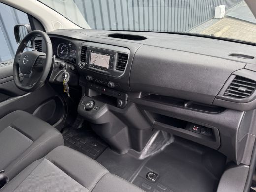 Opel Vivaro 2.0 CDTI 177Pk Automaat L2H1 Innovation | Navi | Camera | 17'' Lm Velgen | Prijs Rijklaar!! ActivLease financial lease