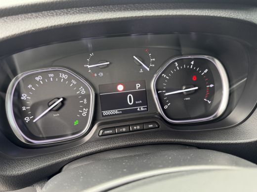 Opel Vivaro 2.0 CDTI 177Pk Automaat L2H1 Innovation | Navi | Camera | 17'' Lm Velgen | Prijs Rijklaar!! ActivLease financial lease