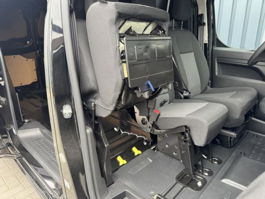 Opel Vivaro 2.0 CDTI 177Pk Automaat L2H1 Innovation | Navi | Camera | 17'' Lm Velgen | Prijs Rijklaar!! ActivLease financial lease