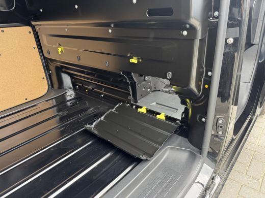 Opel Vivaro 2.0 CDTI 177Pk Automaat L2H1 Innovation | Navi | Camera | 17'' Lm Velgen | Prijs Rijklaar!! ActivLease financial lease