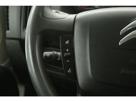 Peugeot Boxer Citro&euml;n Jumper 2.2 BlueHDi 140PK L1H1 | Airco | Cruise | Camera | Navi | 3 Zits | Trekhaak | Impe... ActivLease financial lease