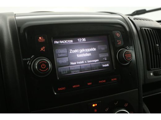 Peugeot Boxer Citro&euml;n Jumper 2.2 BlueHDi 140PK L1H1 | Airco | Cruise | Camera | Navi | 3 Zits | Trekhaak | Impe... ActivLease financial lease