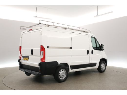 Peugeot Boxer Citro&euml;n Jumper 2.2 BlueHDi 140PK L1H1 | Airco | Cruise | Camera | Navi | 3 Zits | Trekhaak | Impe... ActivLease financial lease