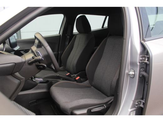 Peugeot 2008 1.2 Hybride Style Aut. | Carplay | Airco | Cruise | Pdc | Centrale deurvergrendeling | | Carplay ... ActivLease financial lease