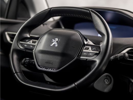 Peugeot 3008 1.2 PureTech Sport Automaat (APPLE CARPLAY, GROOT NAVI, GETINT GLAS, TREKHAAK, PARKEERSENSOREN, S... ActivLease financial lease