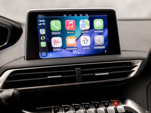 Peugeot 3008 1.2 PureTech Sport Automaat (APPLE CARPLAY, GROOT NAVI, GETINT GLAS, TREKHAAK, PARKEERSENSOREN, S... ActivLease financial lease