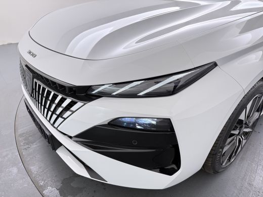 Peugeot 308 Allure | 360 Vision & Drive Assist Pack | Elektrische parkeerrem | Extra getinte achterste zijrui... ActivLease financial lease